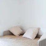 Pensión Mera House 4*