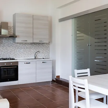 Mera House Penzion Posada (Sardinia)