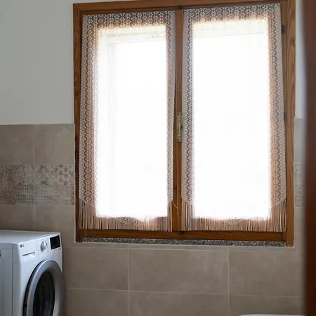 Mera House Penzion 4*