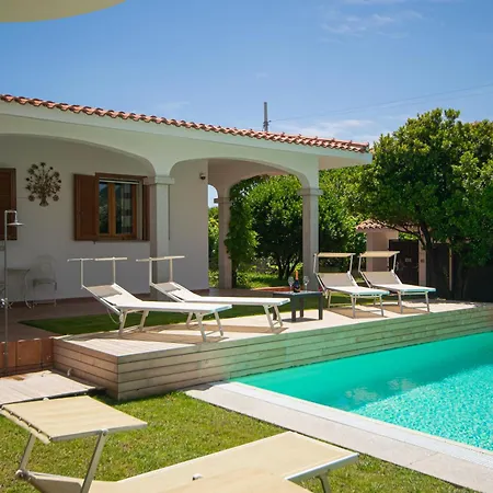 Mera House