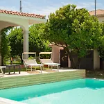 Maison d'hôtes Mera House 4*