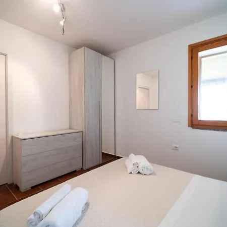 Mera House Vendégház Posada