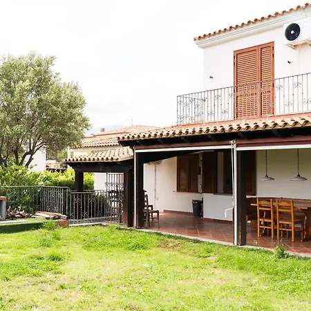 Guest house Mera House *