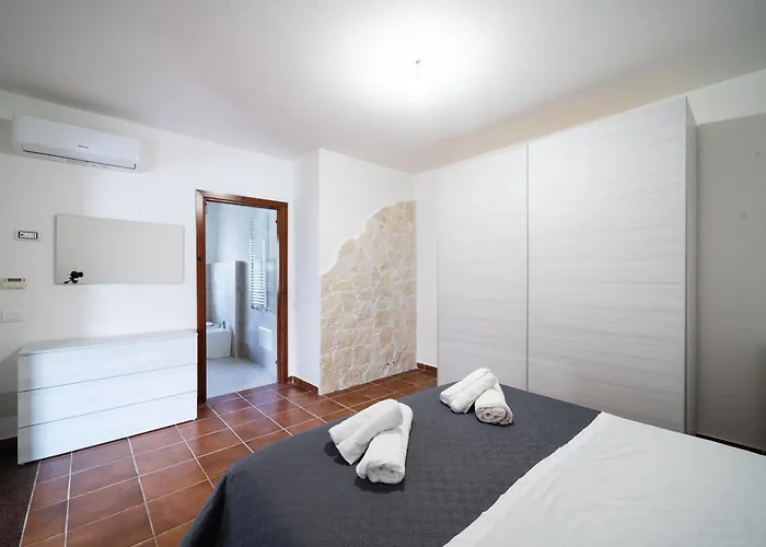 Mera House 波萨达